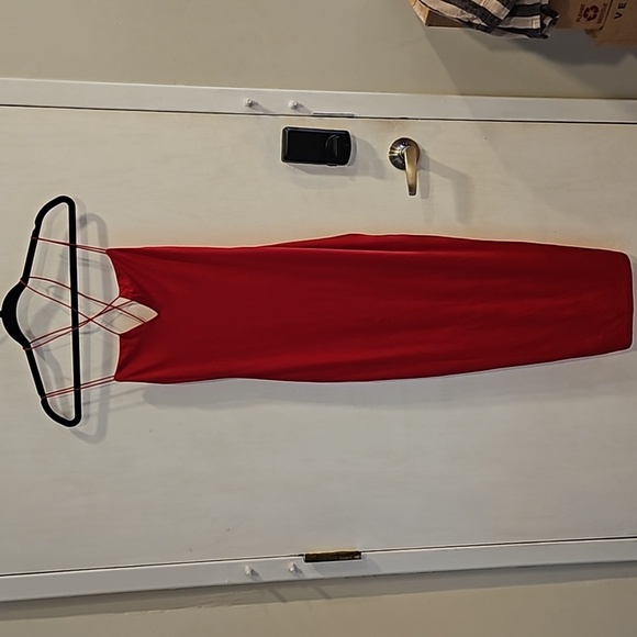 SER.O.YA Revolve Red Sexy Brogan Midi Bodycon Dress S NWT - Picture 5 of 10